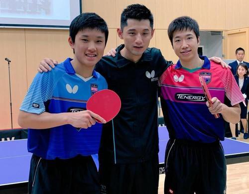 何成功追随 何成功追随